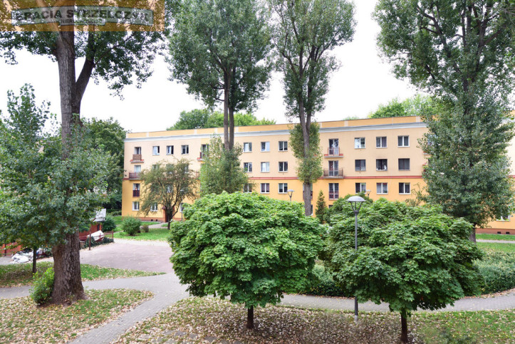 Mieszkanie Sprzedaż  Ursus Walerego Sławka 14